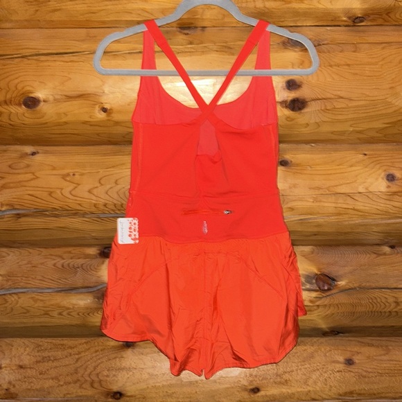 Free People NWT Righteous Runsie Size Medium in Flame - Picture 8 of 10